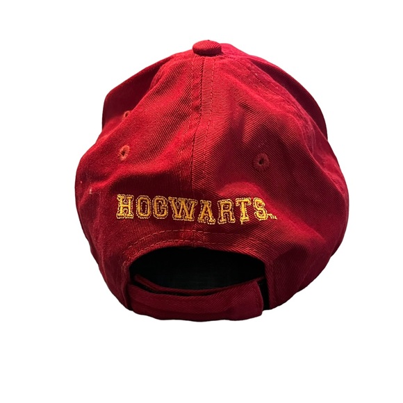 Harry Potter Gryffindor Adjustable Cap Hat - Picture 3 of 4